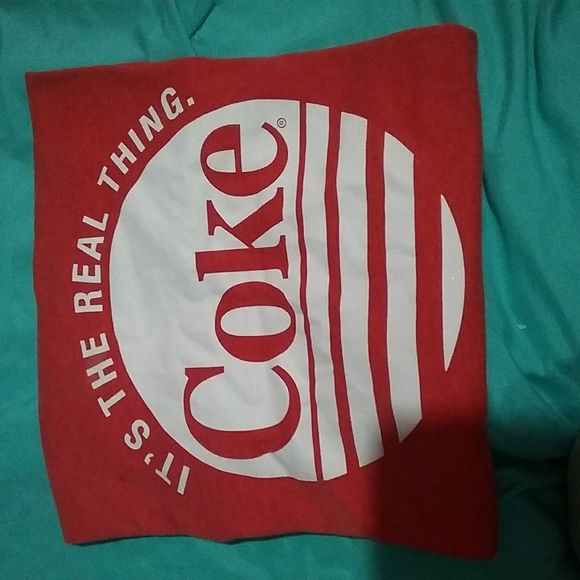 Coca-Cola womens size Medium 7-9 red short sleeve t-shirt - Picture 5 of 5